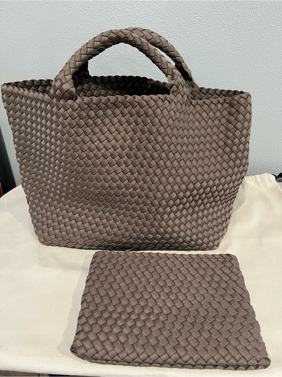 Handbags - Naghedi Medium St Barth’s Tote Bag with Pouch - color Terre (earthy brown)